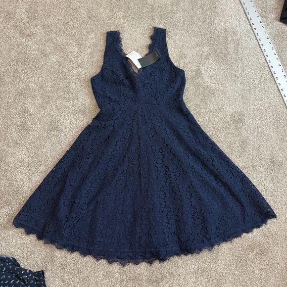 Soprano small lace overlay v neck fit and flare dress D4 2418 - Picture 9 of 13